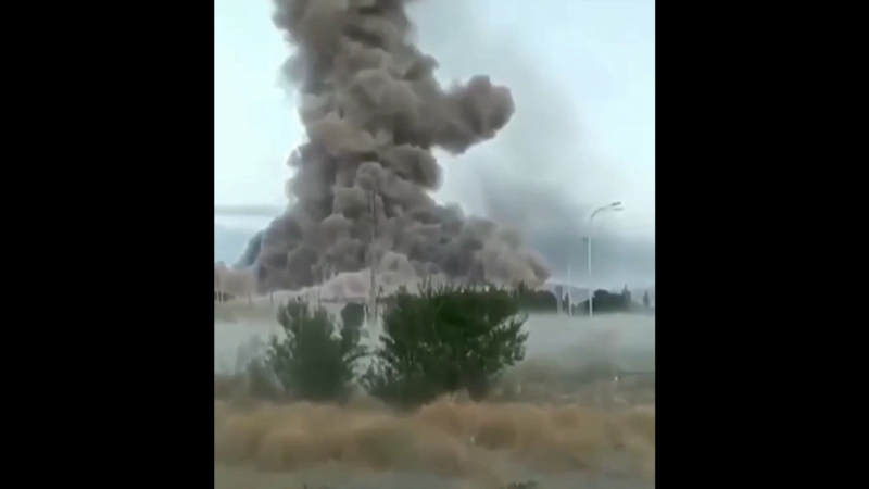 Министр обороны Казахстана решил уйти в отставку после взрывов на складе