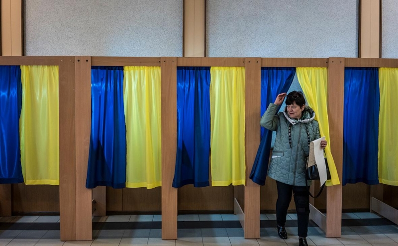 Министр обороны Украины предложил уволить трех замов и госсекретаря