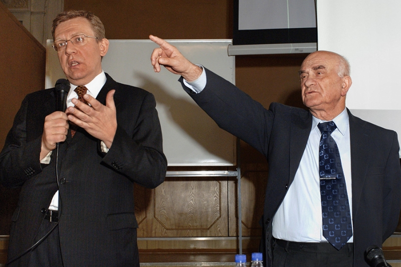 Министр-реформатор и создатель «Вышки»: каким был Евгений Ясин