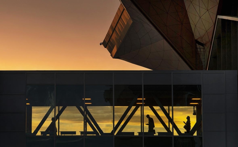 Минобороны объяснило закрытие неба над Петербургом тренировкой ПВО