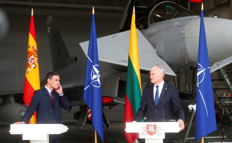 Минобороны ответило на перерыв в брифинге политиков в Литве из-за Cу-2