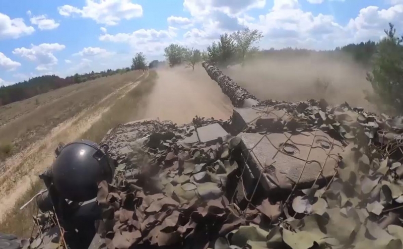 Минобороны России сообщило о полном контроле над донецкими Песками