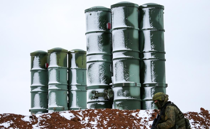 Минобороны сообщило об отражении ночных атак дронов в семи регионах