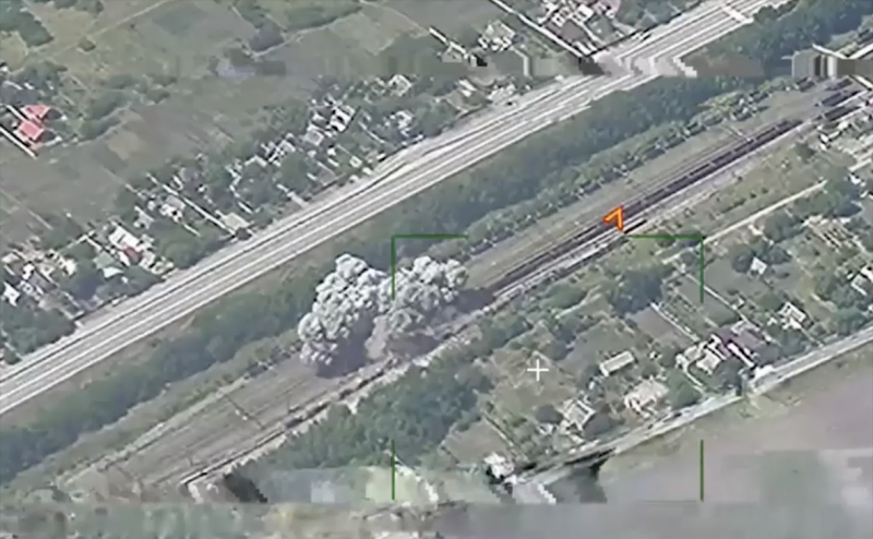 Минобороны сообщило об ударе «Искандер-М» по месту разгрузки эшелона