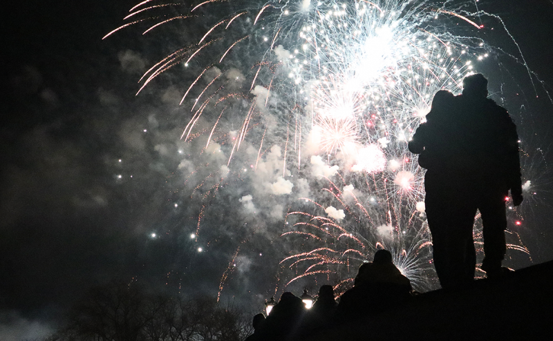 Минобороны выступило против отмены новогодних мероприятий в регионах