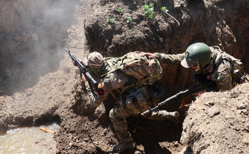 Минобороны заявило о групповом ударе по нефтезаводу в Полтавской