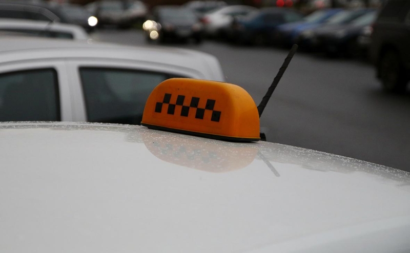 Минпромторг опубликовал перечень автомобилей для такси