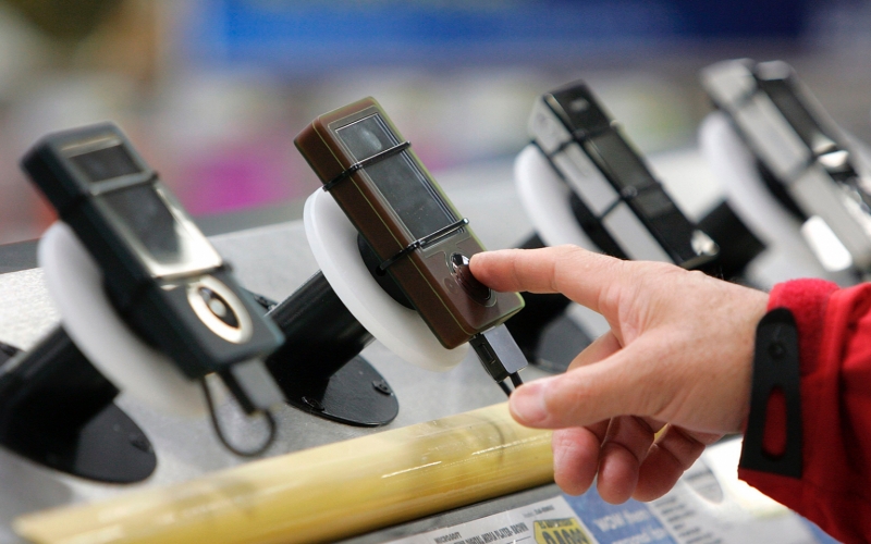 Минпромторг сообщил о работе над ограничением наценок на продукты