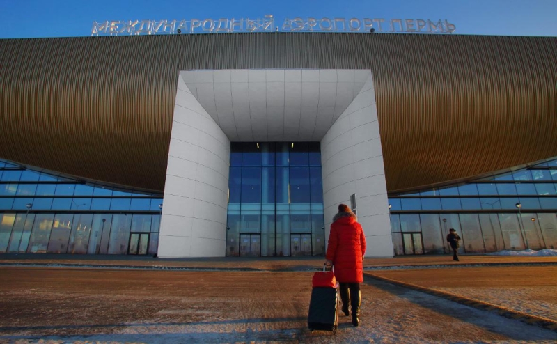 Минтранс предложил ограничивать вход в аэропорты для встречающих