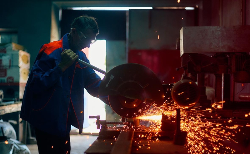 Минтруд назвал 8 признаков «подмены» трудовых отношений с работниками