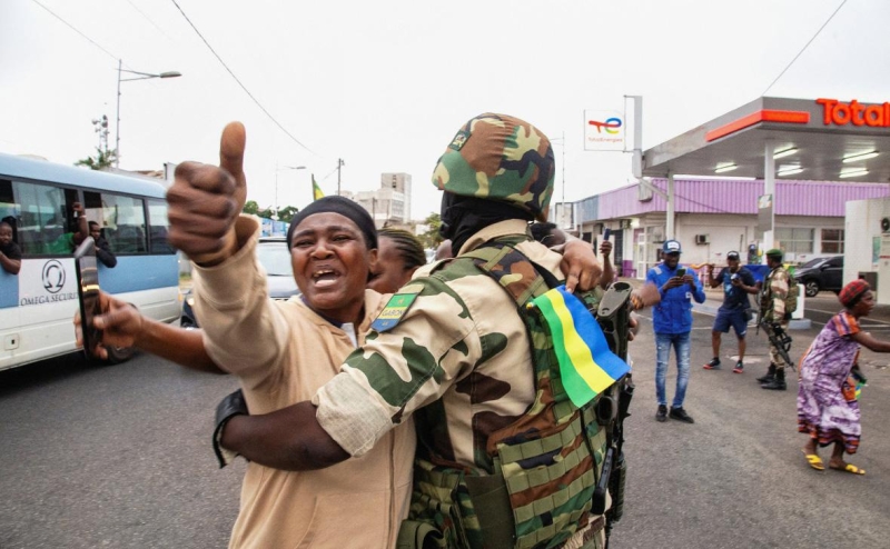 Мятежники в Габоне назначили командующего гвардией временным