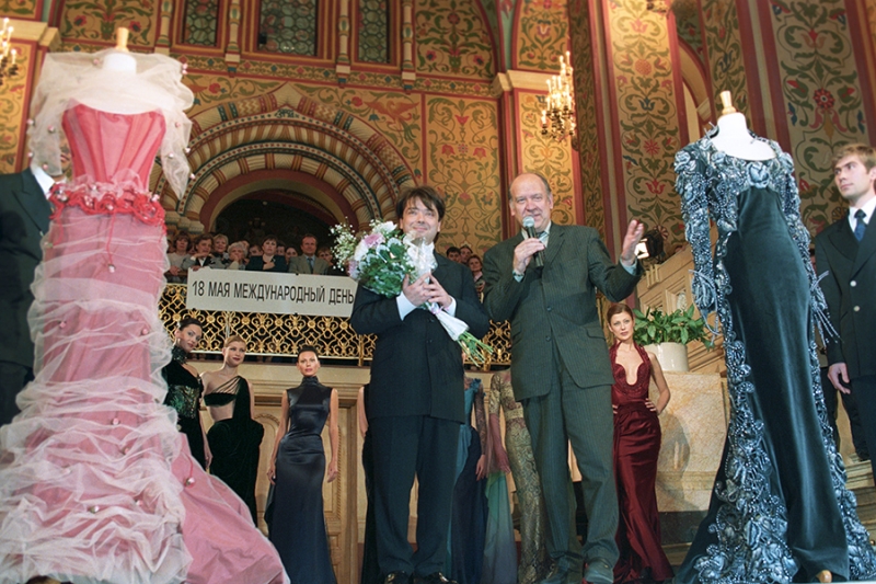 «Мода — это прежде всего поиск самого себя»: жизнь Валентина Юдашкина