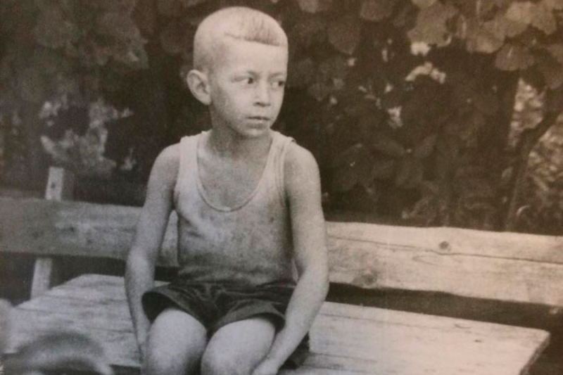 «Мои университеты — это посиделки в пресловутых кухнях»: Лев