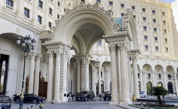 Мосгорсуд начал дело Тимура Иванова со спора о тайне и паромах