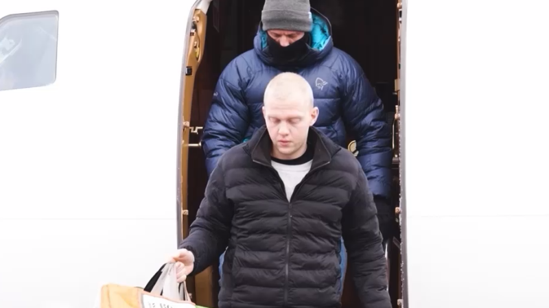 Москва и Париж обменяли француза Винатье на баскетболиста Касаткина