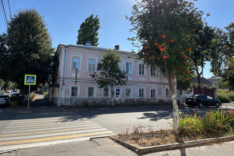 «Может, нас не достанут». Два дня в Рыльске в 30 км от боев. Репортаж