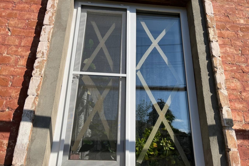 «Может, нас не достанут». Два дня в Рыльске в 30 км от боев. Репортаж