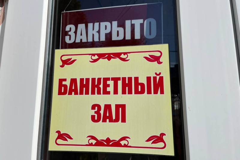 «Может, нас не достанут». Два дня в Рыльске в 30 км от боев. Репортаж