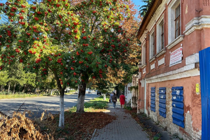 «Может, нас не достанут». Два дня в Рыльске в 30 км от боев. Репортаж