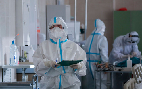 Мурашко назвал процент заболевших COVID-19 после вакцинации