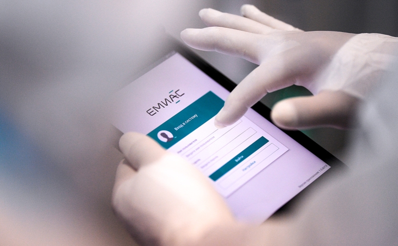 Мурашко назвал срок обязательного перехода на электронные медкарты