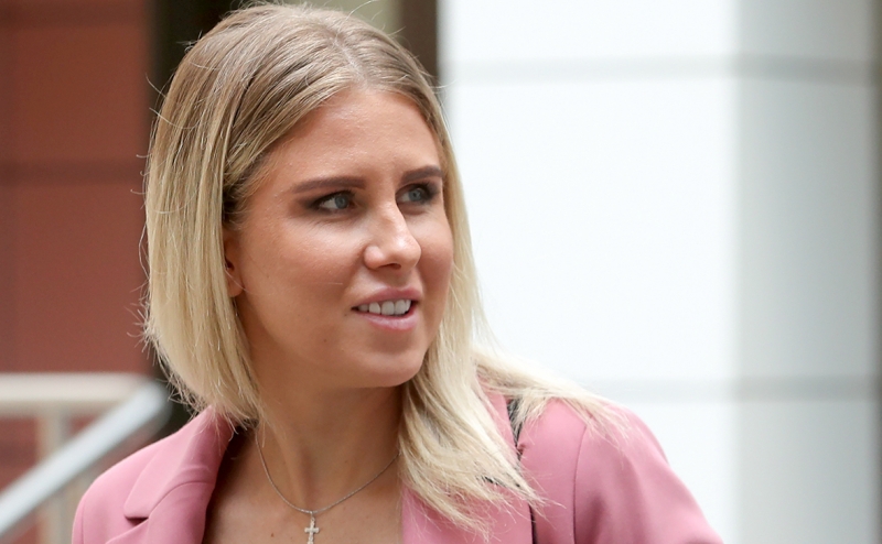 МВД объявило в розыск Любовь Соболь