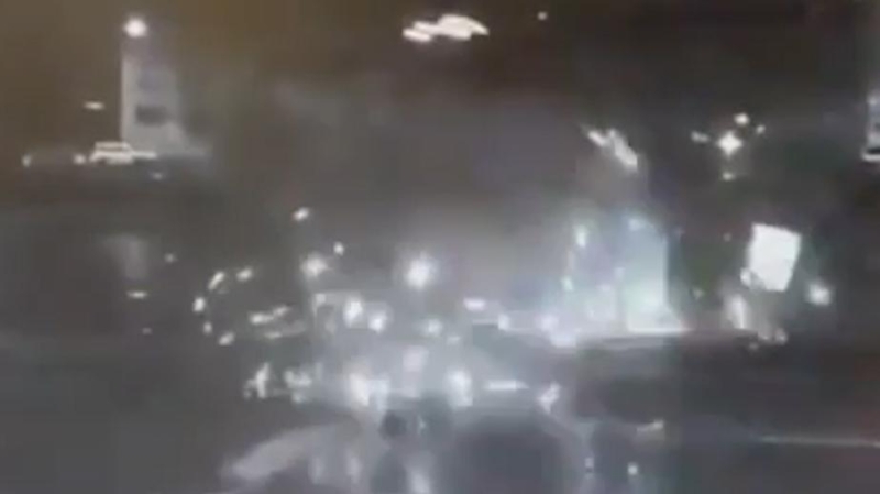 МВД показало кадры падения ехавшего на скорости внедорожника в