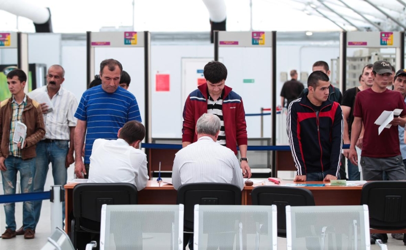 МВД предложило сократить срок пребывания мигрантов