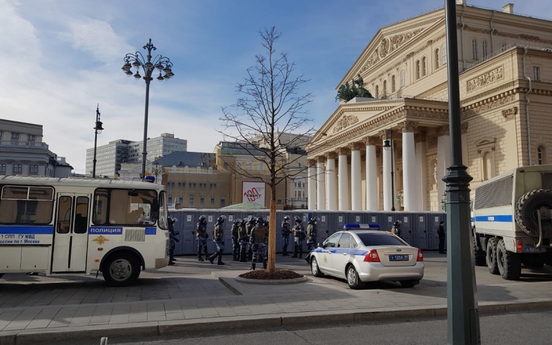 МВД сообщило о задержании 1,7 тыс. человек на антивоенной акции в Москве