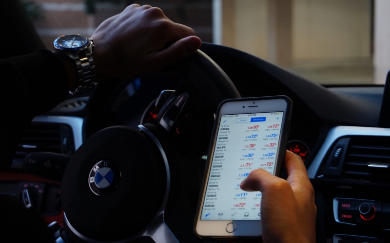 МВД уточнило данные о подозреваемых в нападении на мужчину с ребенком