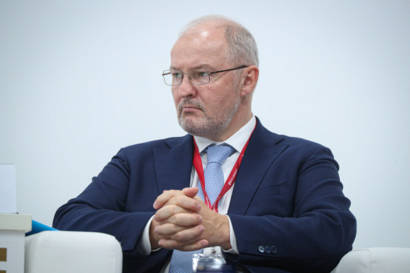 «Мы должны всех кормить, что ли?»: главные заявления ПМЭФ-2021