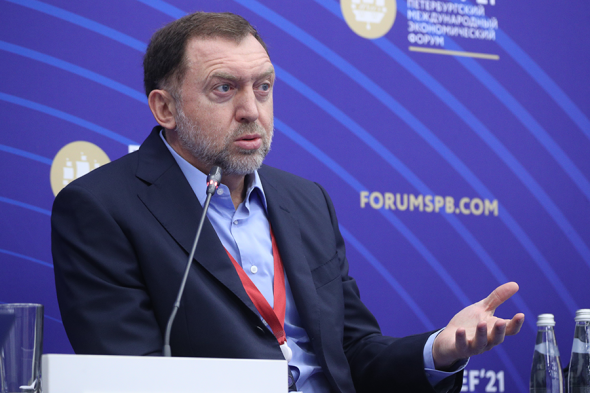 «Мы должны всех кормить, что ли?»: главные заявления ПМЭФ-2021