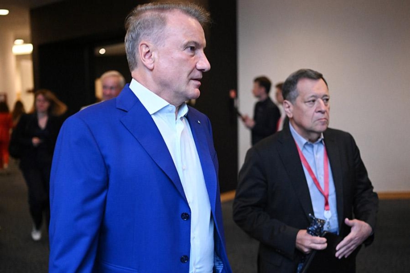 «Мы приняли кучу неэффективных решений». Главное с завтрака «Сбера»