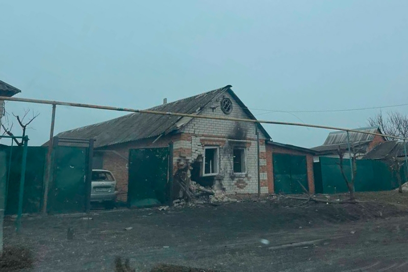 &laquo;Мы устали от страха&raquo;: как живут люди, уехавшие от обстрелов в