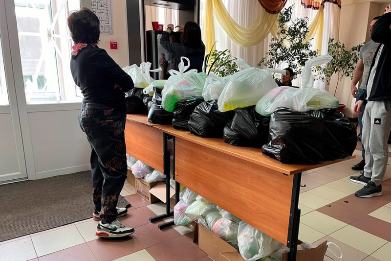 &laquo;Мы устали от страха&raquo;: как живут люди, уехавшие от обстрелов в