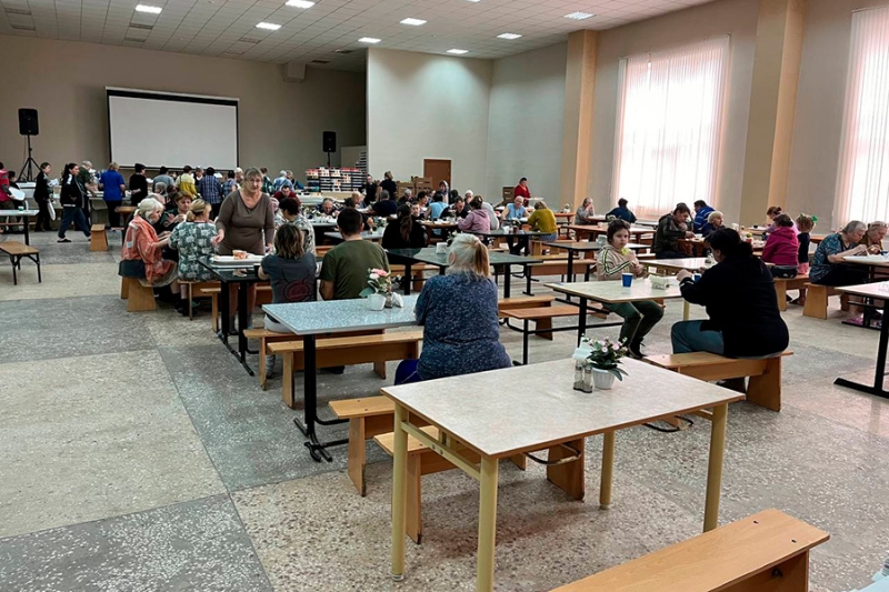 &laquo;Мы устали от страха&raquo;: как живут люди, уехавшие от обстрелов в