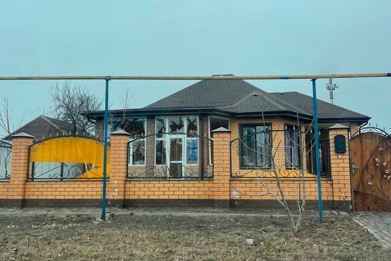 &laquo;Мы устали от страха&raquo;: как живут люди, уехавшие от обстрелов в