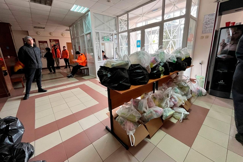 &laquo;Мы устали от страха&raquo;: как живут люди, уехавшие от обстрелов в