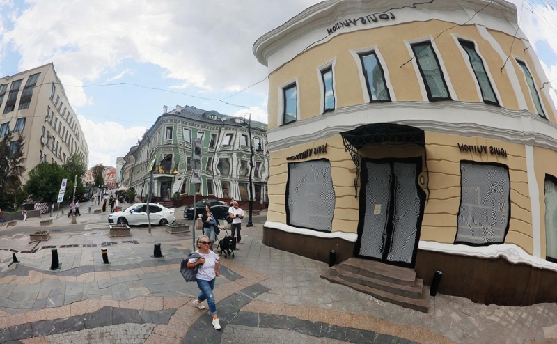 На главной люксовой улице Москвы осталась лишь треть иностранных