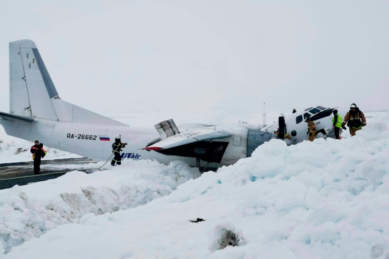 На Ямале рухнул самолет с пассажирами