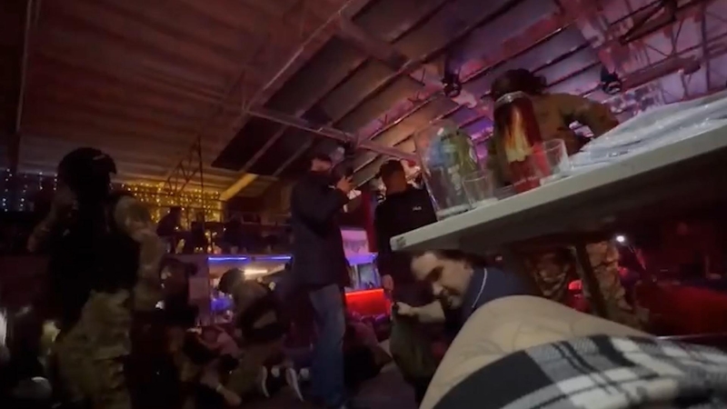 На музыкантов &laquo;Коррозии металла&raquo; составили протоколы из-за &laquo;мерча&raquo;