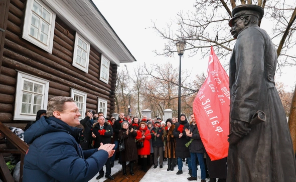 На прощание со Старовойтом приехали преемник в Минтрансе и 8 министров