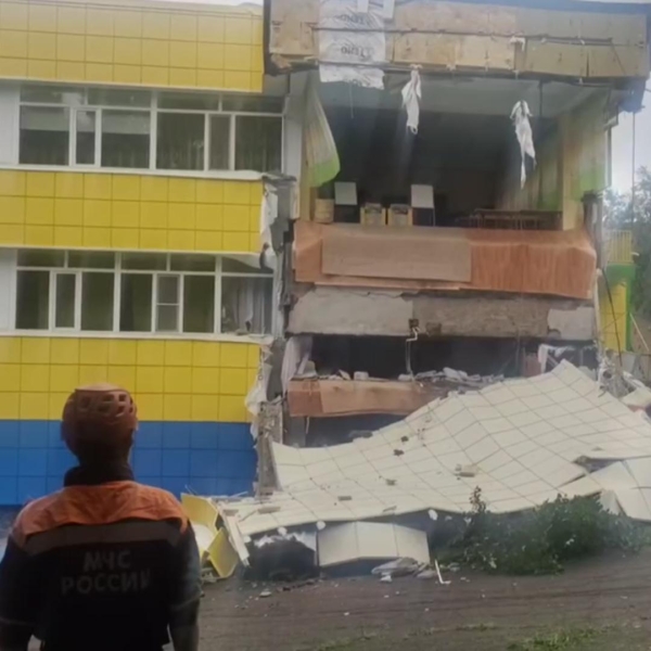 На Сахалине из-за землетрясения разрушились печные трубы