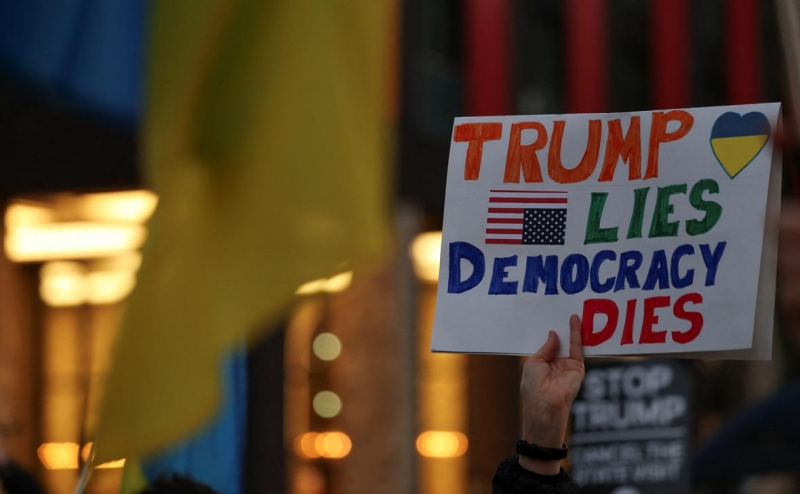 На Украине новую версию ресурсной сделки с США сравнили с репарациями