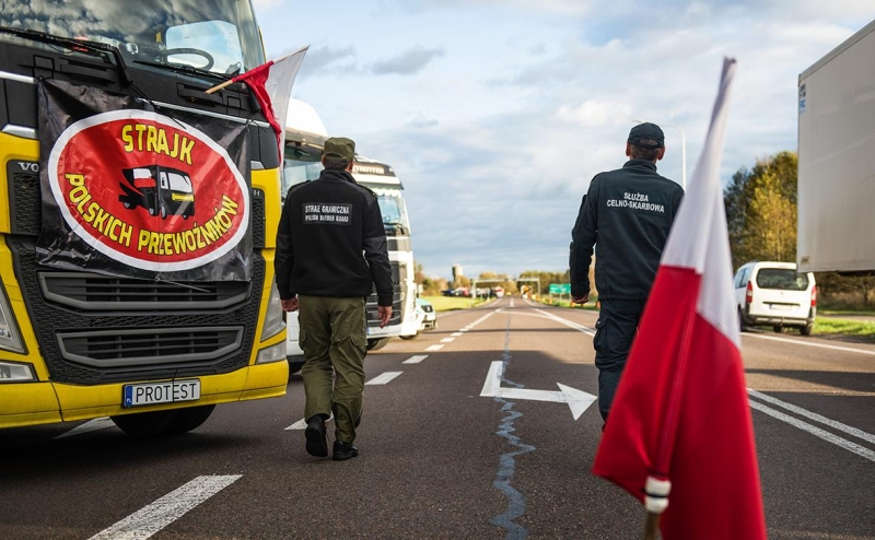 На Украине пригрозили исками из-за блокировки польской границы