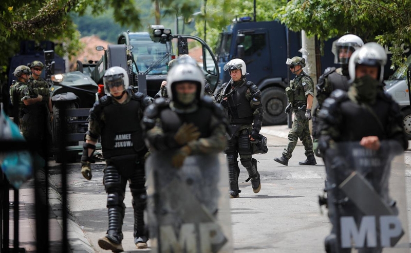 НАТО направило в Косово еще 700 военных