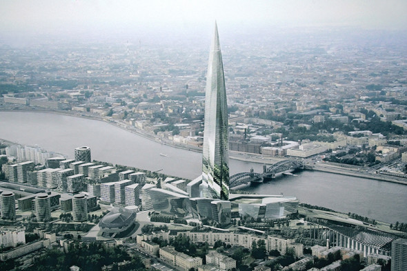 Не там встали: скандалы вокруг установки монументов и зданий в России