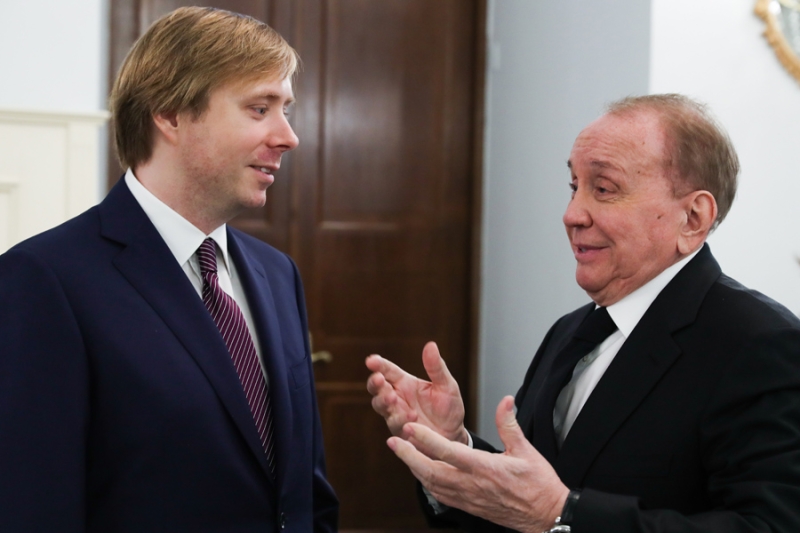 Не только КВН. Жизнь и карьера Александра Маслякова в 10 фотографиях