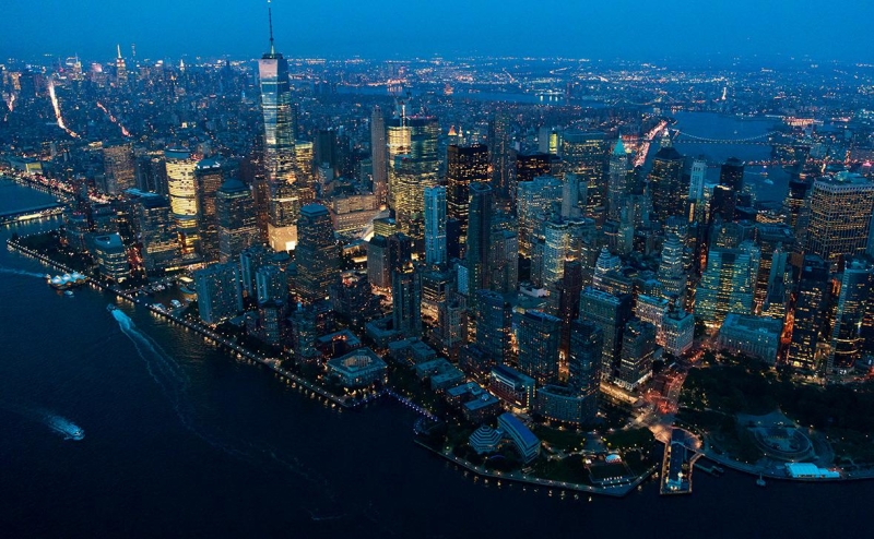 Недовольным победой Трампа предложили сбежать в четырехлетний круиз