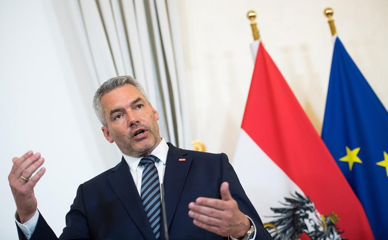 Нехаммер призвал ЕС не позволять Путину определять цены на электроэнергию